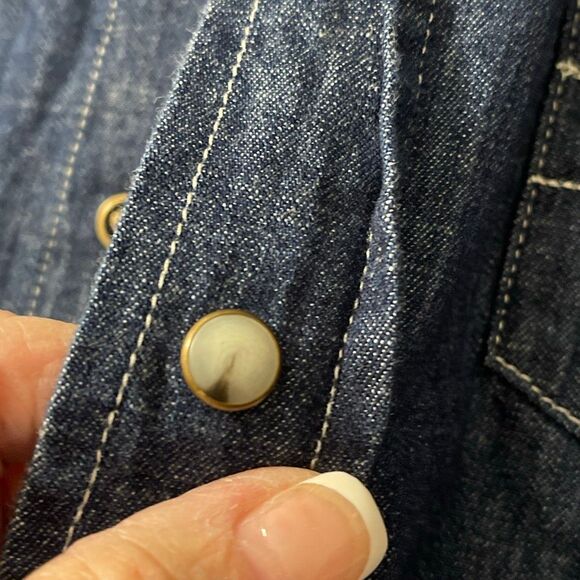 Frye & Co. Men’s Chambray Pearl Snap Button Denim Western/Cowboy Shirt - Picture 7 of 11